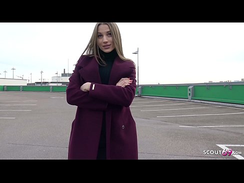 ❤️ 德国侦察员是一个梦想触摸斯蒂尔,停车场告诉和性感的钱 ❤️❌ Sex video